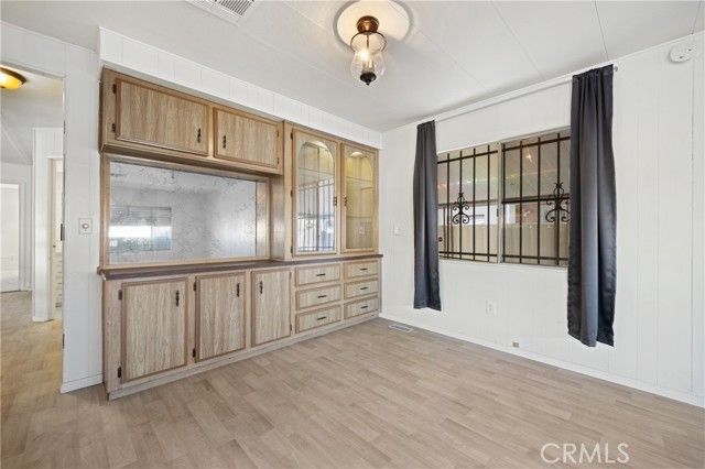 1895 W Devonshire Avenue 76, Hemet, CA 92545