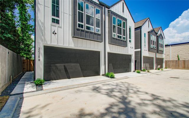 2626 W Tidwell Road B, Houston, TX 77091
