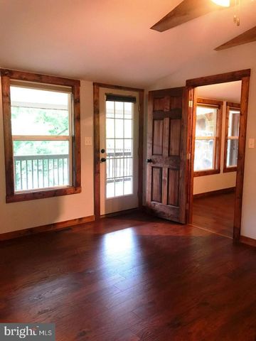 67 HARRIS DR, Front Royal, VA 22630