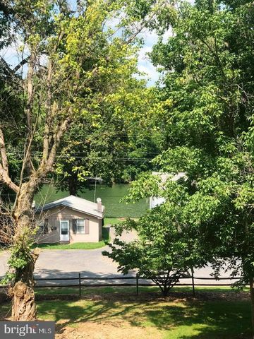 67 HARRIS DR, Front Royal, VA 22630