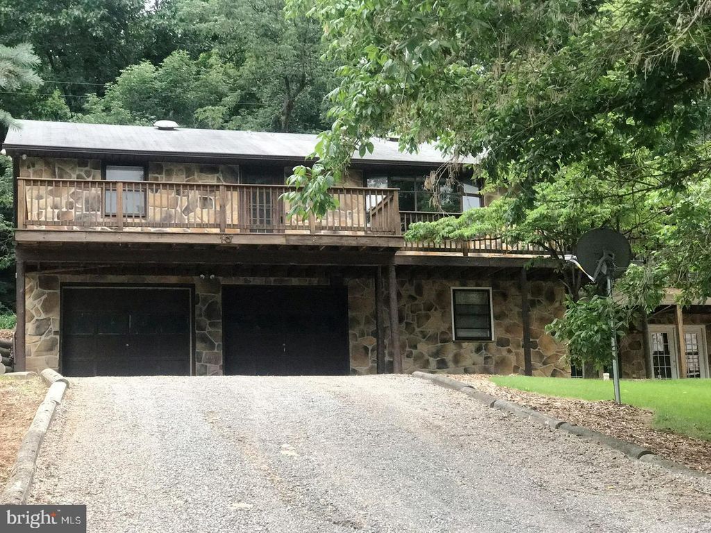 67 HARRIS DR, Front Royal, VA 22630
