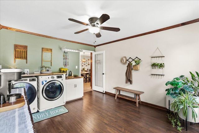 2242 Grand Avenue, Schererville, IN 46375