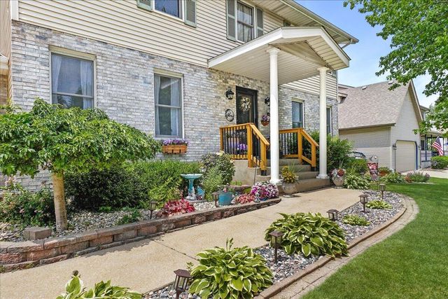 2242 Grand Avenue, Schererville, IN 46375