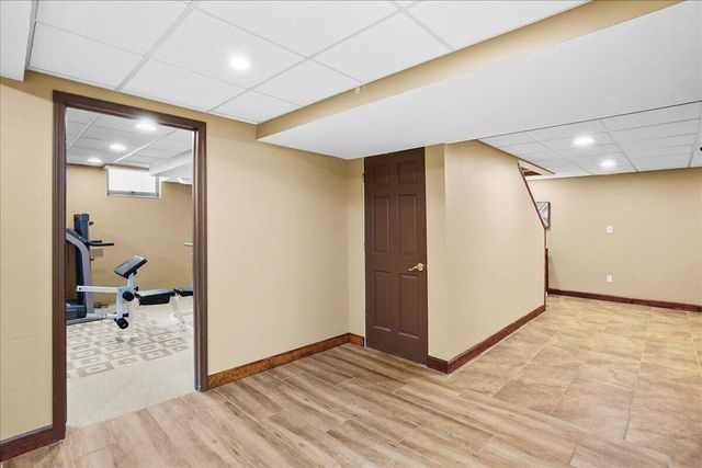 2242 Grand Avenue, Schererville, IN 46375