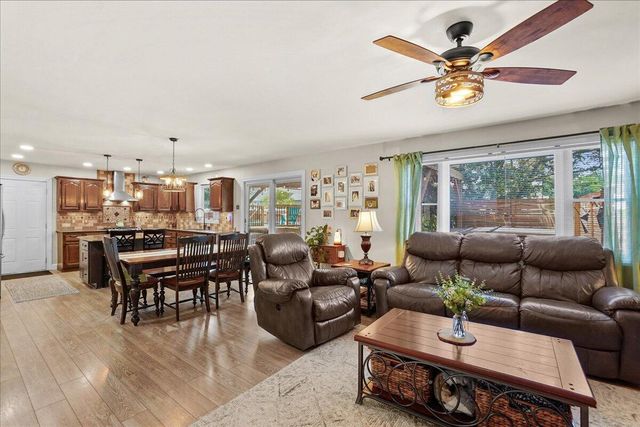 2242 Grand Avenue, Schererville, IN 46375