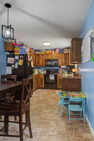 104 Leigh Anna Cir, Lafayette, TN 37083