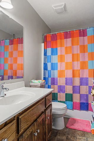 104 Leigh Anna Cir, Lafayette, TN 37083