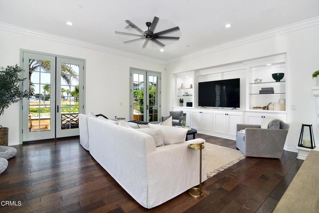 4011 Adriatic Street, Oxnard, CA 93035