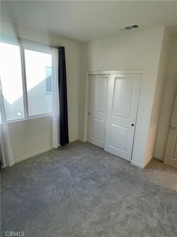 16040 Jamie Lane 8, Fontana, CA 92336