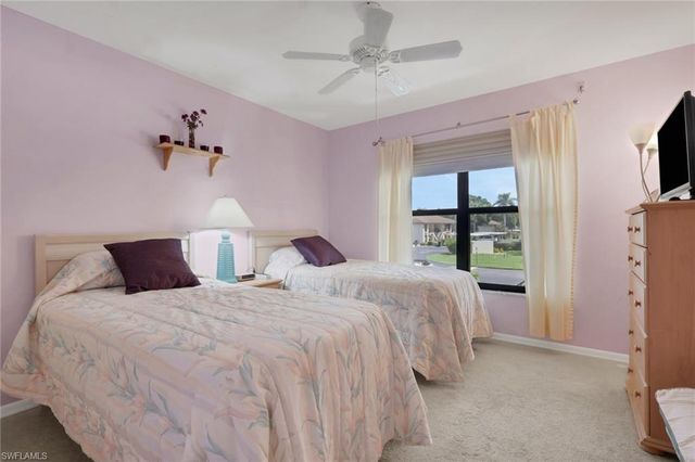 4410 Chantelle DR H-205, Naples, FL 34112