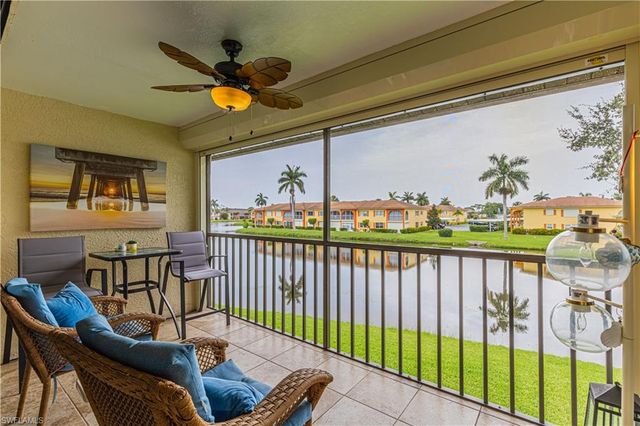 4410 Chantelle DR H-205, Naples, FL 34112