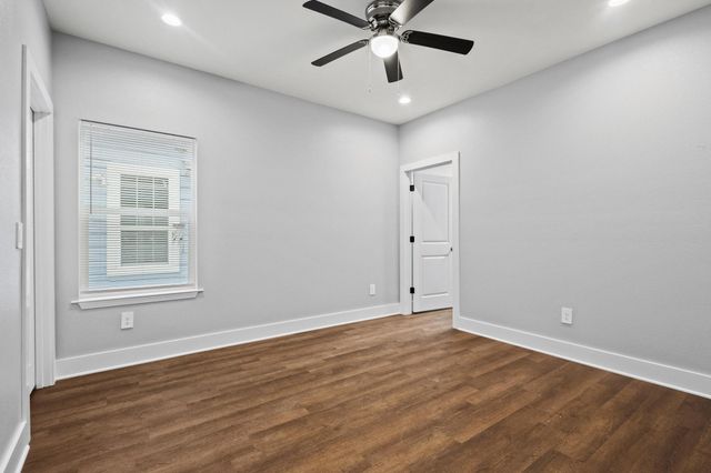 724 W Gandy Street, Denison, TX 75020