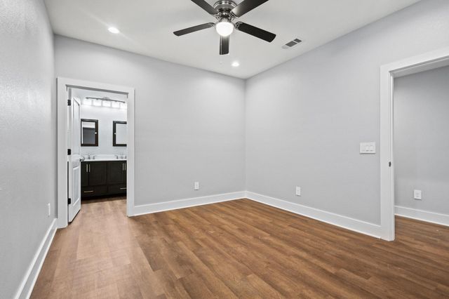 724 W Gandy Street, Denison, TX 75020