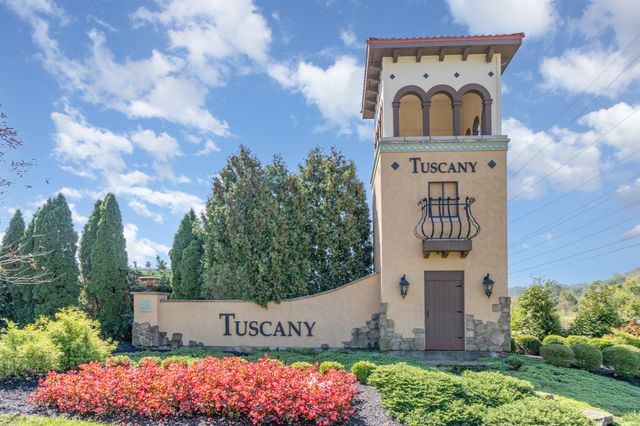 3800 Circollo Drive, Covington, KY 41017