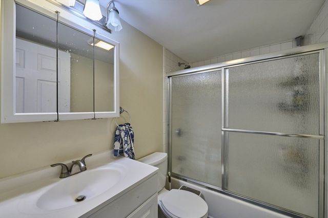 15-17 Peaceable Street, Boston, MA 02135