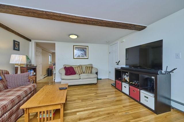 15-17 Peaceable Street, Boston, MA 02135