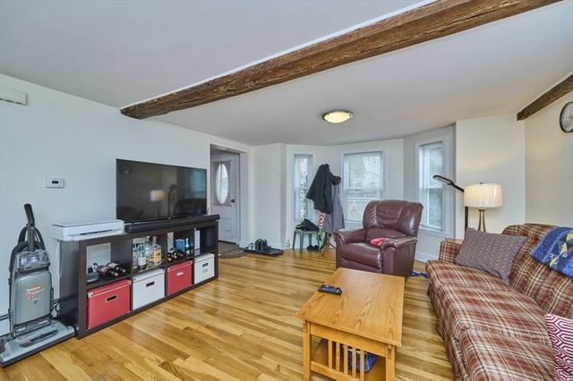 15-17 Peaceable Street, Boston, MA 02135