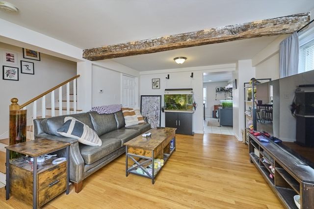 15-17 Peaceable Street, Boston, MA 02135