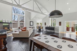 1906 Old Orchard Court, Ann Arbor, MI 48103