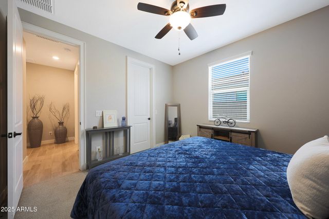 18545 W ALICE Avenue, Waddell, AZ 85355