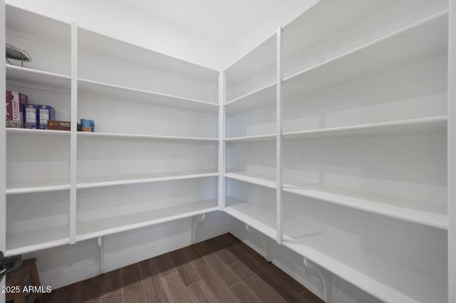 18545 W ALICE Avenue, Waddell, AZ 85355