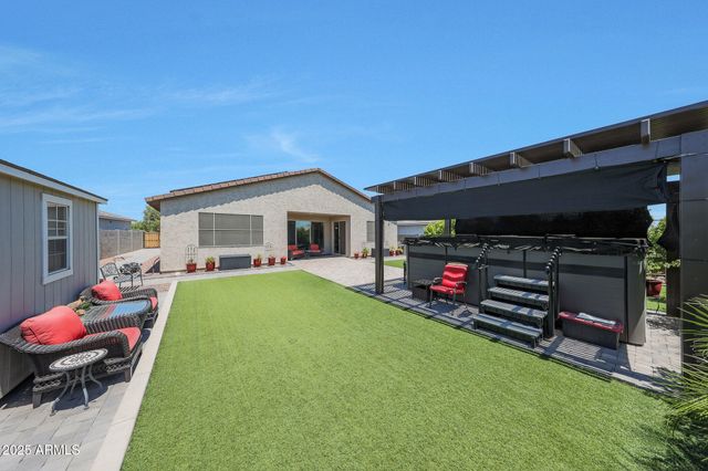 18545 W ALICE Avenue, Waddell, AZ 85355