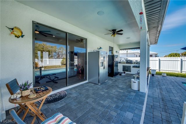 519 Trafalgar PKWY, Cape Coral, FL 33991