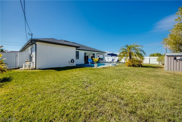 519 Trafalgar PKWY, Cape Coral, FL 33991