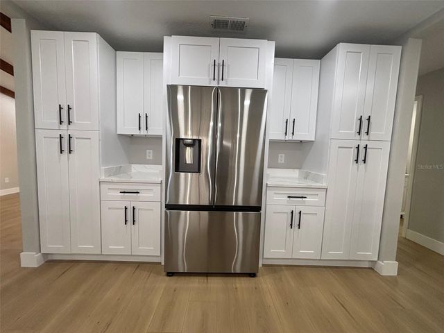 4208 ARBOR OAKS COURT, Orlando, FL 32808