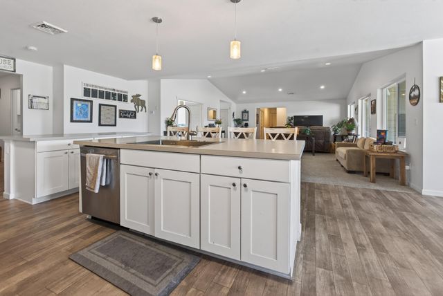 61112 Ferguson Road, Bend, OR 97702