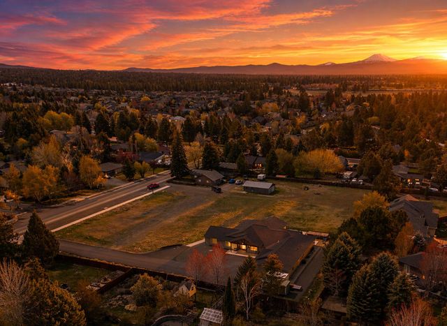 61112 Ferguson Road, Bend, OR 97702