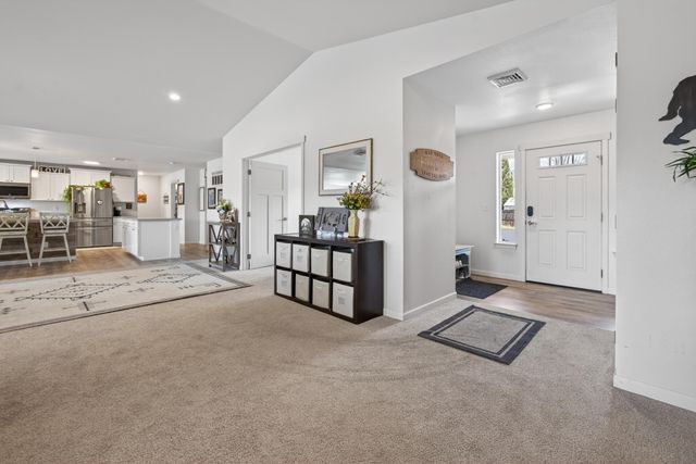 61112 Ferguson Road, Bend, OR 97702