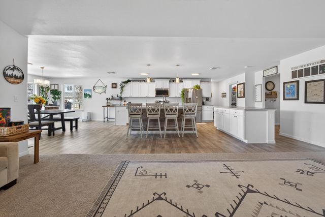 61112 Ferguson Road, Bend, OR 97702