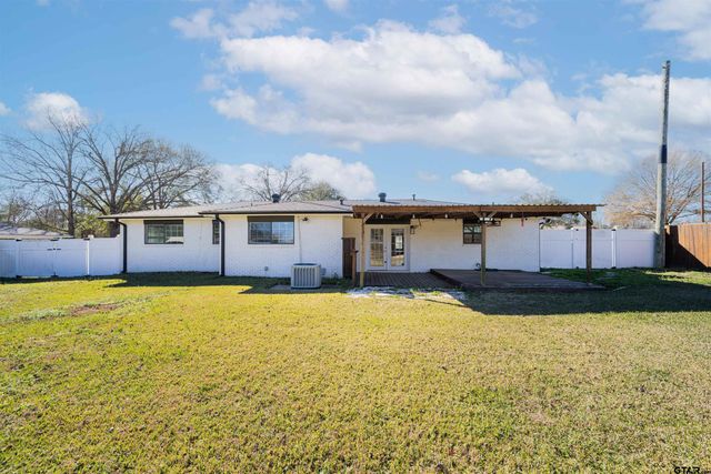 225 Joy Dr, Ore City, TX 75683