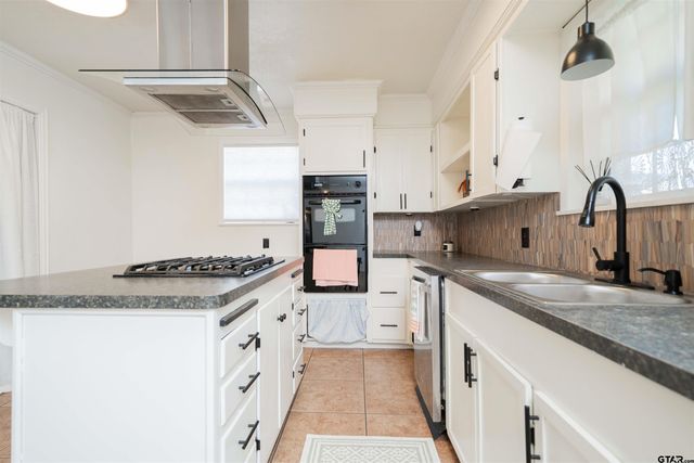 225 Joy Dr, Ore City, TX 75683