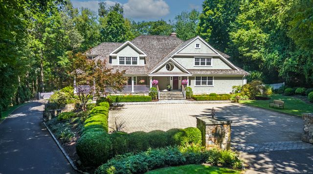 38 Fitch Lane, New Canaan, CT 06840