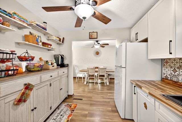 2900 Ronda Road, Columbus, OH 43232