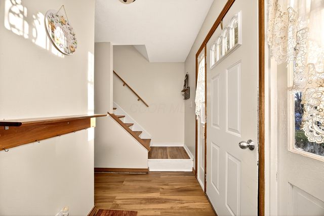 2900 Ronda Road, Columbus, OH 43232