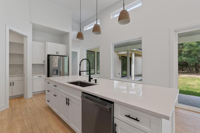 2887 County Road 255, Georgetown, TX 78633