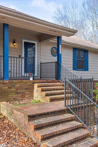 1212 Rocky Dell Lane, Signal Mountain, TN 37377