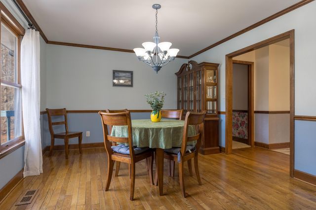 1212 Rocky Dell Lane, Signal Mountain, TN 37377