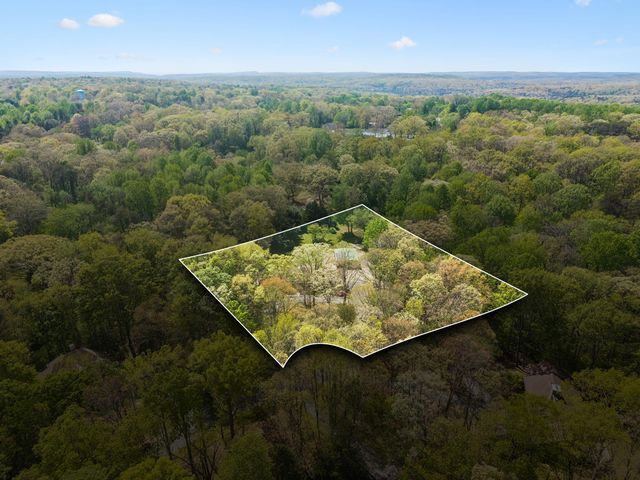 1212 Rocky Dell Lane, Signal Mountain, TN 37377