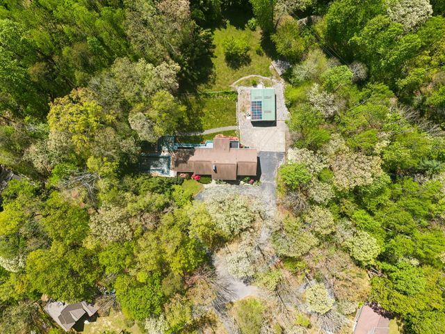 1212 Rocky Dell Lane, Signal Mountain, TN 37377