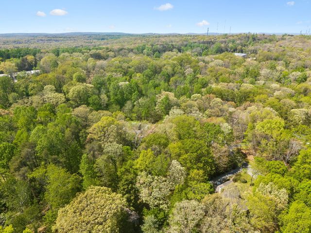 1212 Rocky Dell Lane, Signal Mountain, TN 37377