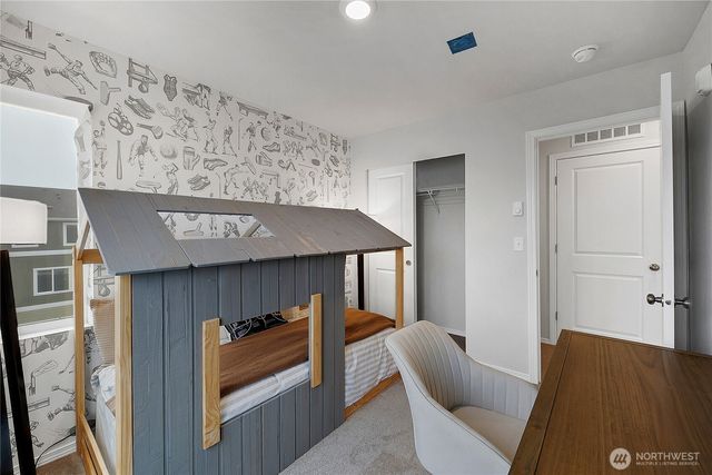 34156 Emerald Ridge Avenue SE, Black Diamond, WA 98010