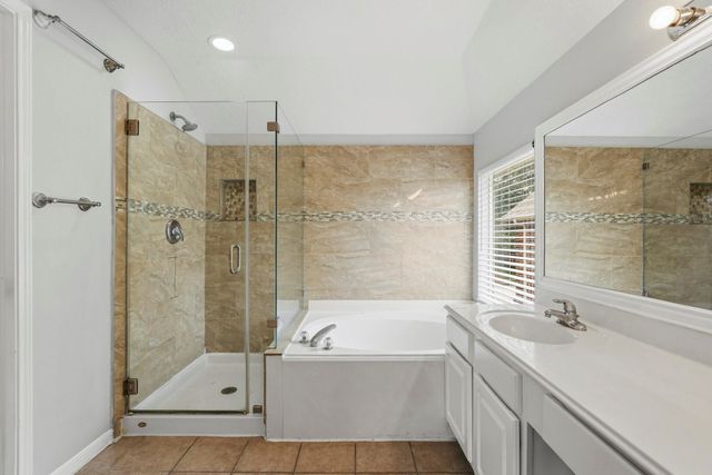 6508 Lauren Lane, Pearland, TX 77584
