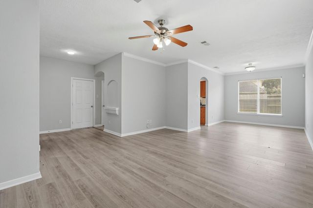 6508 Lauren Lane, Pearland, TX 77584