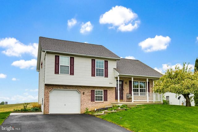 3744 MOUNTAIN SHADOW CIR, Fayetteville, PA 17222