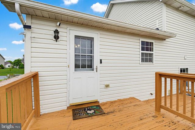 3744 MOUNTAIN SHADOW CIR, Fayetteville, PA 17222