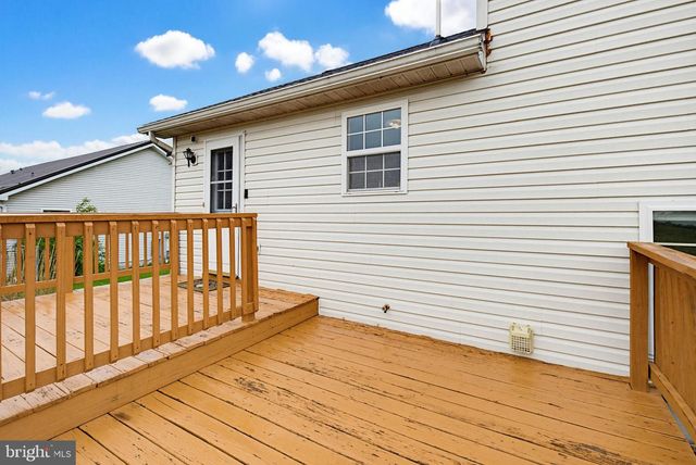 3744 MOUNTAIN SHADOW CIR, Fayetteville, PA 17222